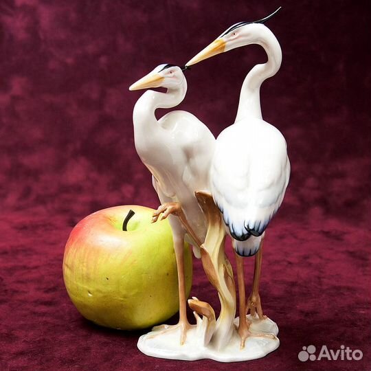 Фарфоровая статуэтка Цапли
