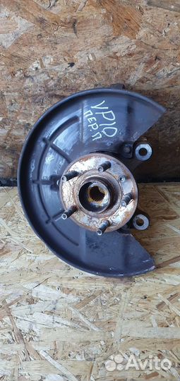 Кулак поворотный передний правый Opel Mokka 2012