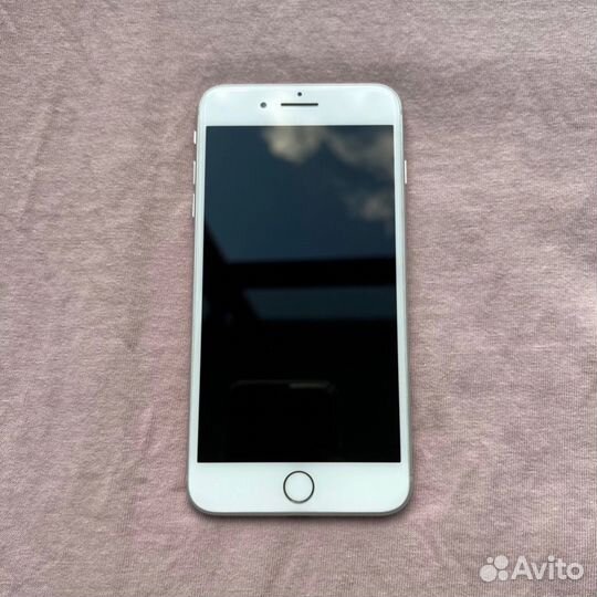 iPhone 8 Plus, 64 ГБ