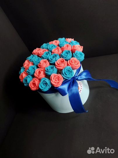 Шоколадные Розы - 37 шт в Шляпной Коробке