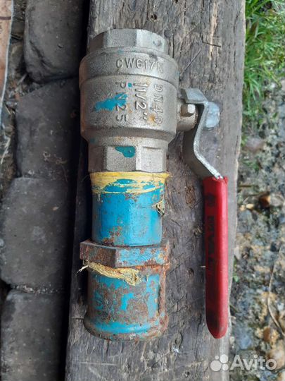 Кран шаровый dn 40 1/2 pn 25