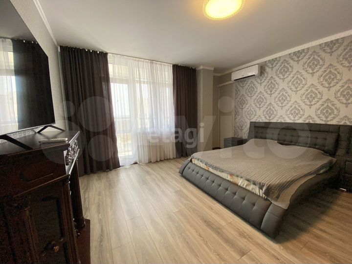 2-к. квартира, 60 м², 9/13 эт.