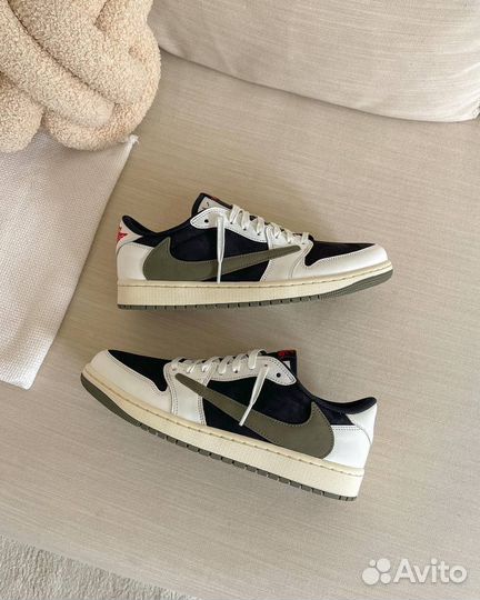 Кроссовки Nike air jordan 1 travis scott olive