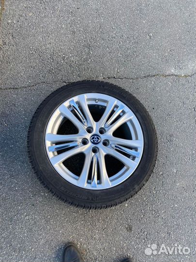 Michelin X-Ice XI3 245/45 R18 100H