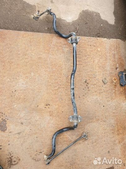 Передний стабилизатор устойчивости Santa Fe 3