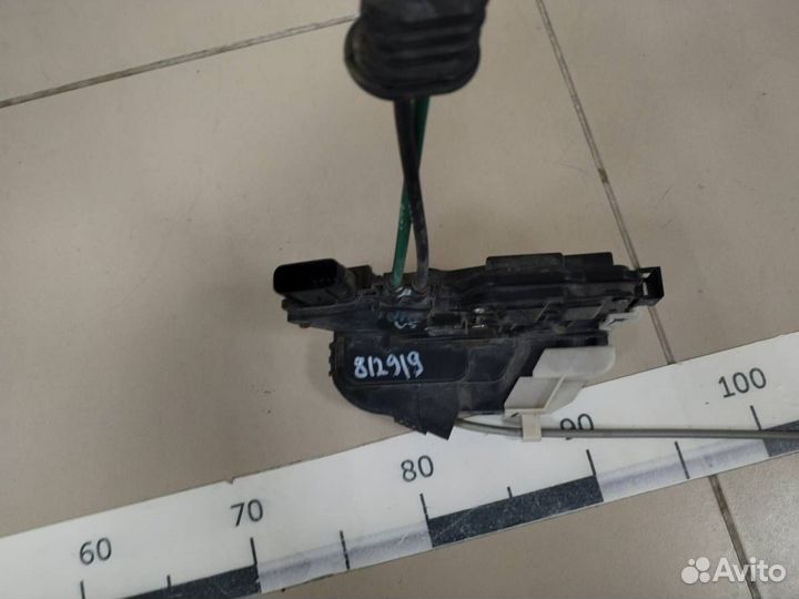 Замок двери задней левой Kia Sorento