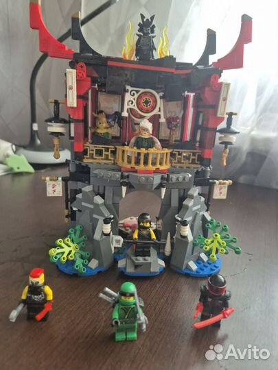 Набор Lego ninjago 70643 Храм воскресения