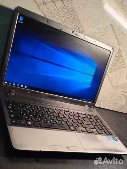 Ноутбук samsung