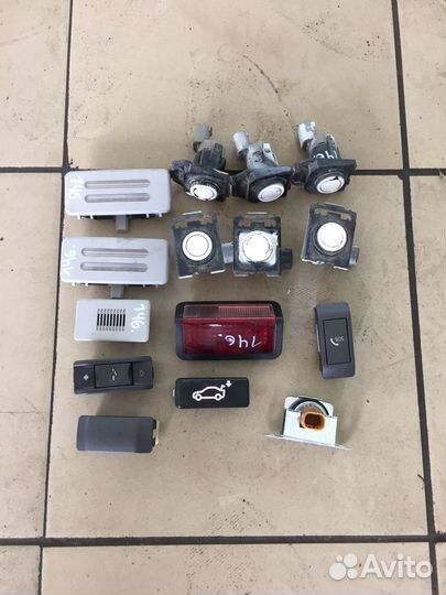 Кнопка переключатель BMW 7-Series E65 E66