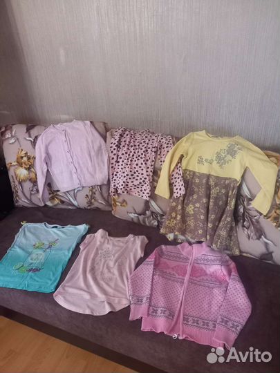 Пакетом одежда на3-5лет возраст
