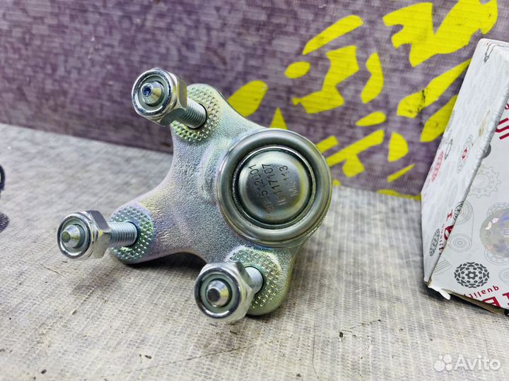 Опора шаровая левая Audi Golf Octavia Yeti Tiguan