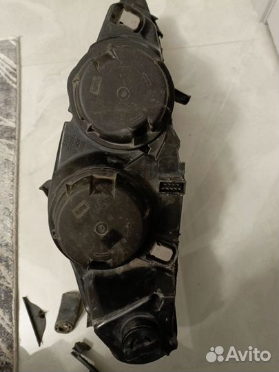 Фара правая peugeot 307