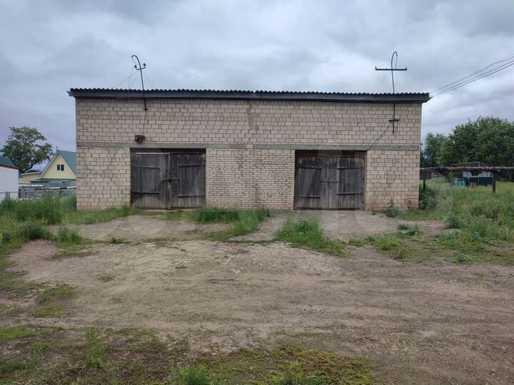Гараж, > 30 м²