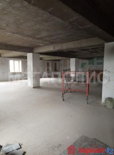 Сдам торговое помещение, 800 м²