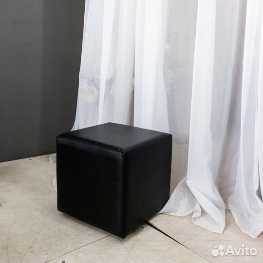 Банкетка куб 370х400х400мм, цвет черный