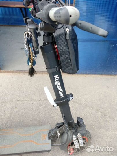 Самокат взрослый электрический бу