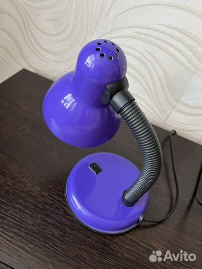 Лампа настольная