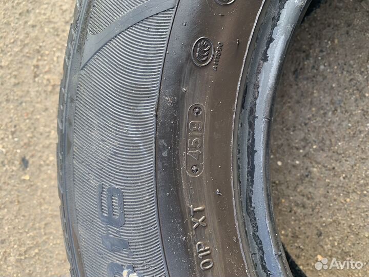 Triangle THW10 215/70 R16