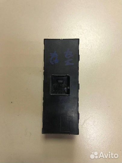 Блок управления стеклоподъемниками