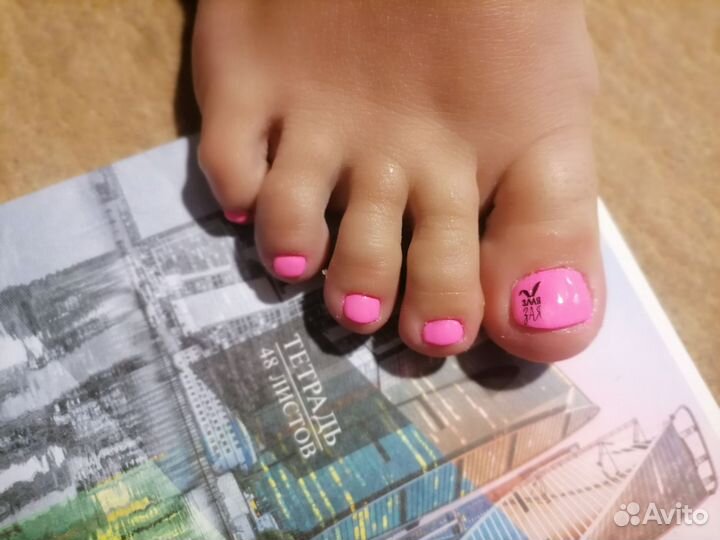 Маникюр на дому