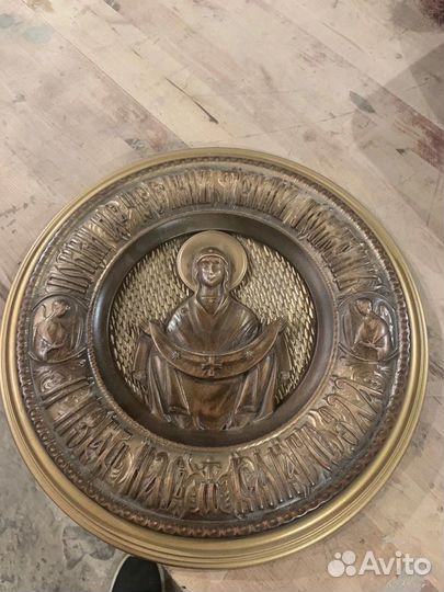Икона резная, церковная утварь