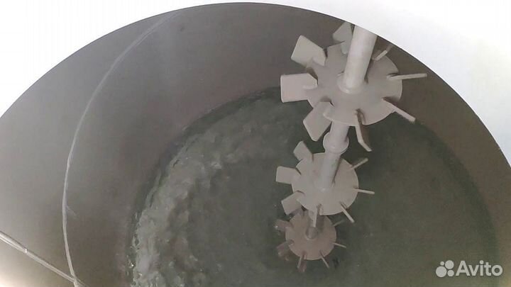 Полипропиленовый реактор с мешалкой (BPe7i1)