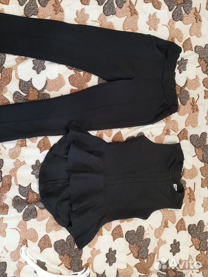 Школьный брючный костюм