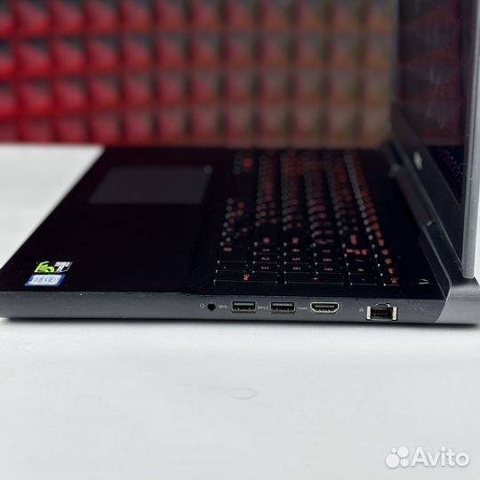 Игровой ноутбук Dell i5/GTX1050/SSD+HDD