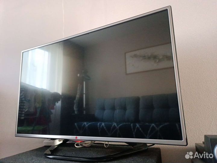 Телевизор LG Smart TV 3D 
