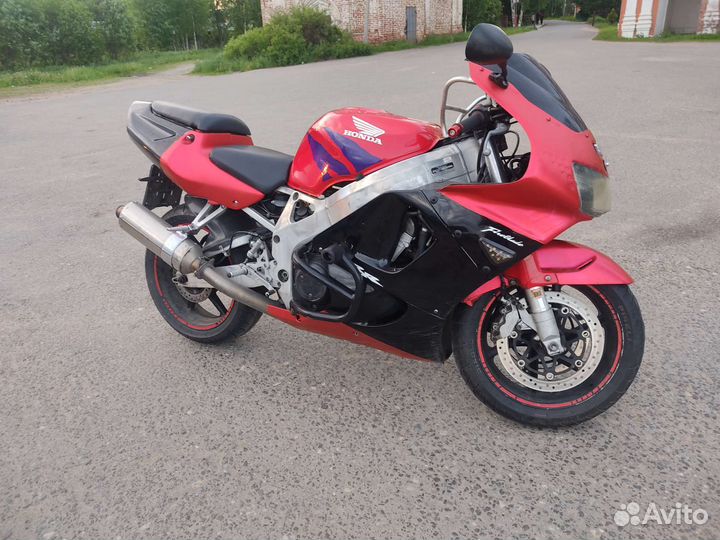Honda CBR 919 RR