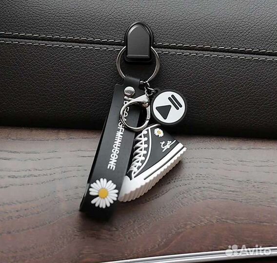 Крючок в машину