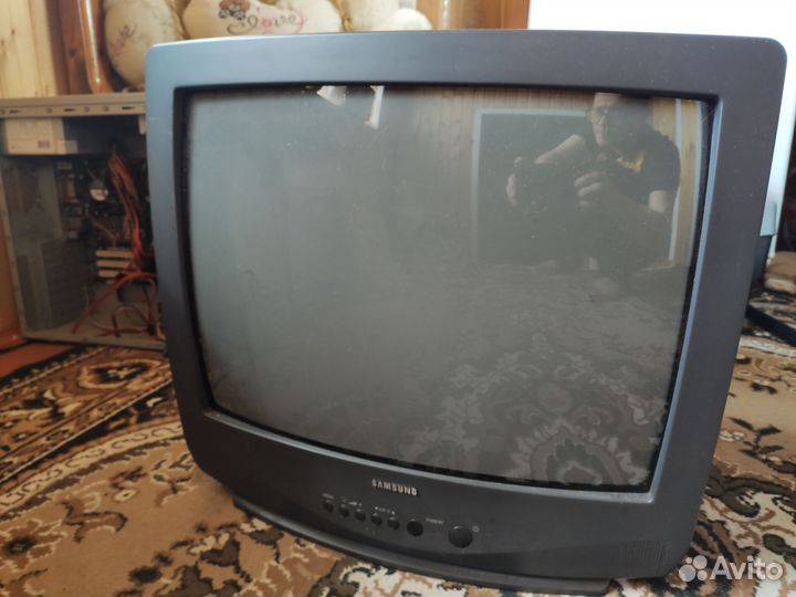 Телевизор samsung