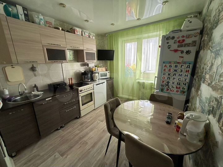 4-к. квартира, 78 м², 3/9 эт.