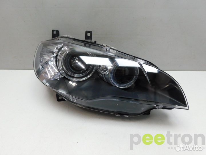 Б/У Б/У Фара правая б/у Ксенон. Без блока и ламп