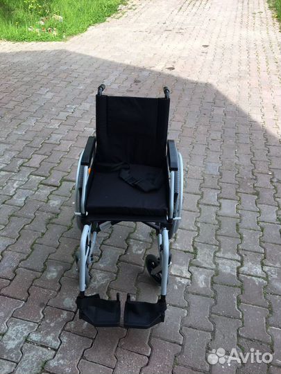 Кресло-коляска для инвалидов Ortonica Base 195