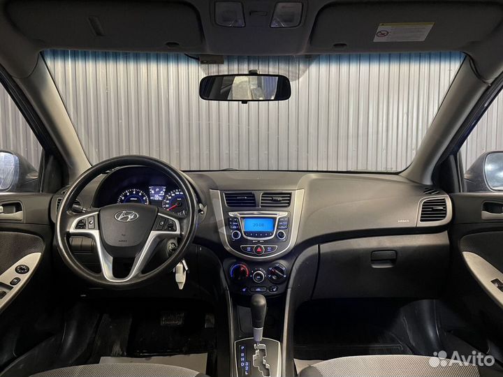 Hyundai Solaris 1.6 AT, 2011, 111 000 км