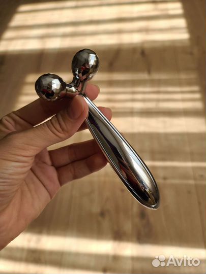 Роликовый массажёр для лица 3D