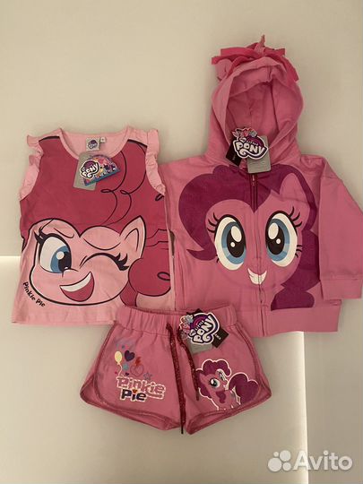 Костюм: шорты, футболка, кофта