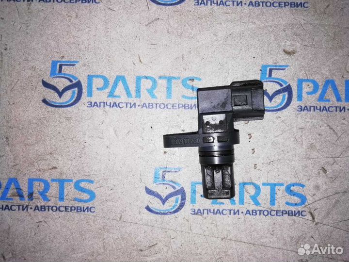 Датчик положения распределительного вала Мазда 3 6