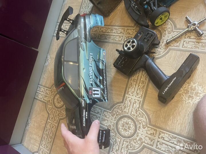 Радио управляемая машина на нитрометаноле