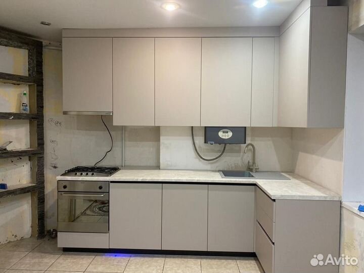 Кухня пвх глянец. цена за всю кухню ars 3091