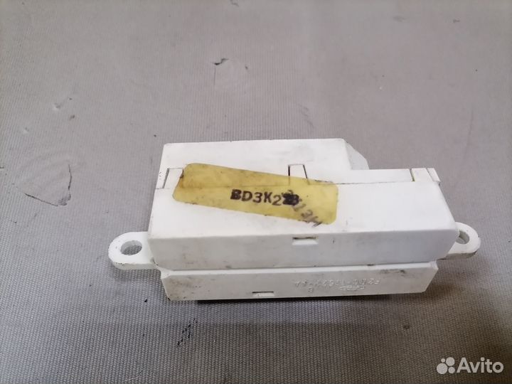 Контактная группа замка зажигания Ford Taurus 2