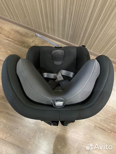 Автомобильное кресло britax romer