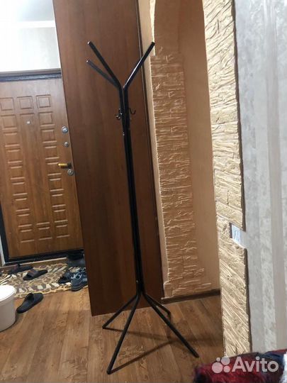 Вешалка напольная