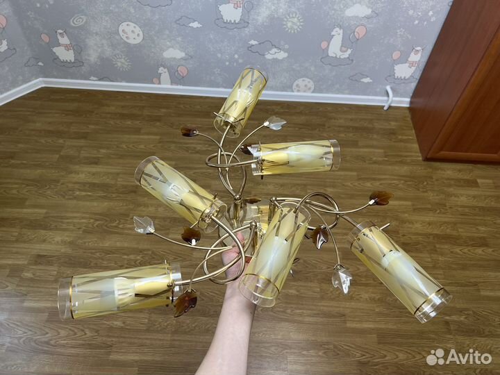 Люстра потолочная, светильник цоколь Е14