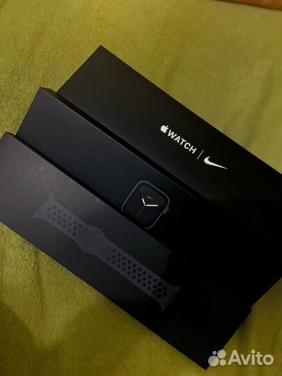 Apple watch SE Nike 44mm