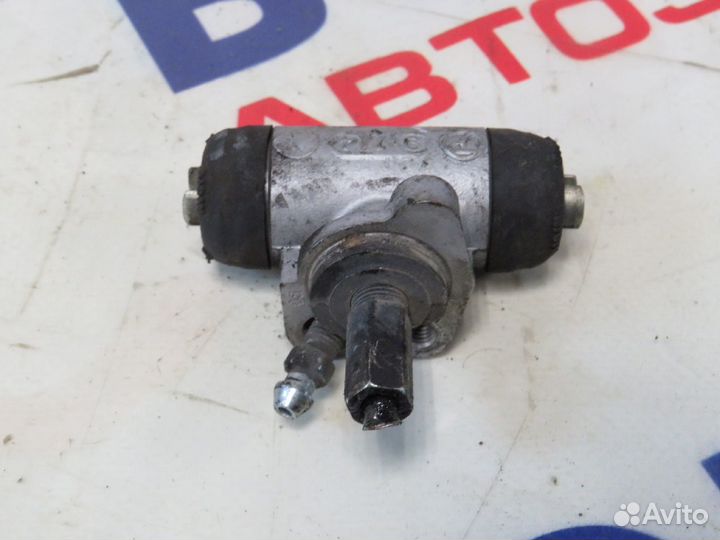 Цилиндр тормозной Зад Право toyota corolla runx NZ