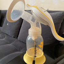 Молокоотсос medela ручной