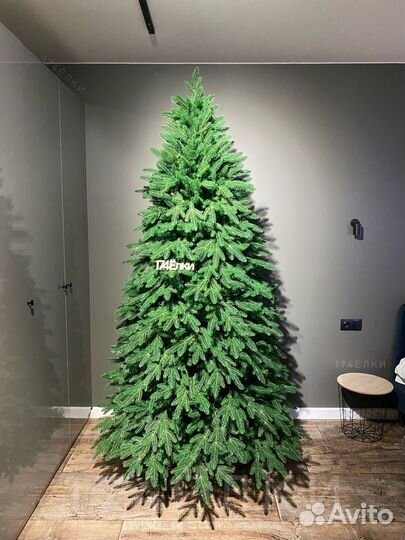 Елка искусственная