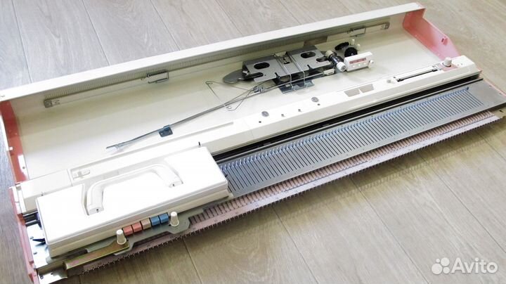 Новая вязальная машина Brother KH260 3 кл Япония